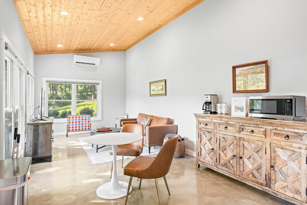 Фото Blue Ridge Buyout by Avantstay Private Guest Suite! 5 Bedroom Buyout!