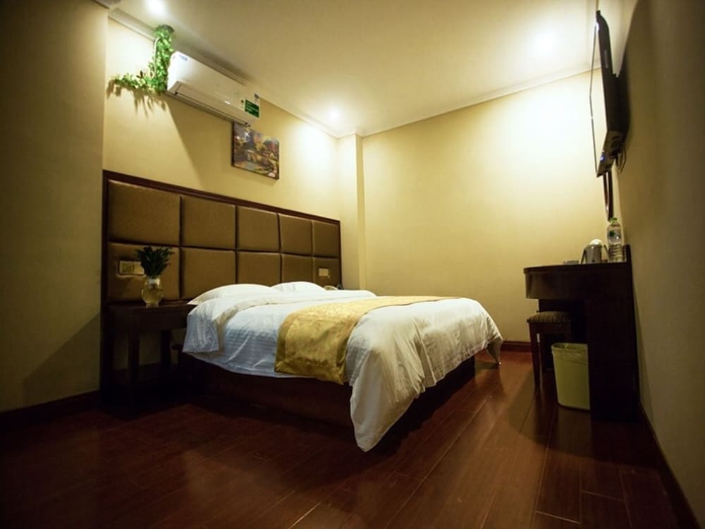 Фото GreenTree Inn Jianyan Renmin Middle Road Estern Sleepless City Pedestrian Express Hotel