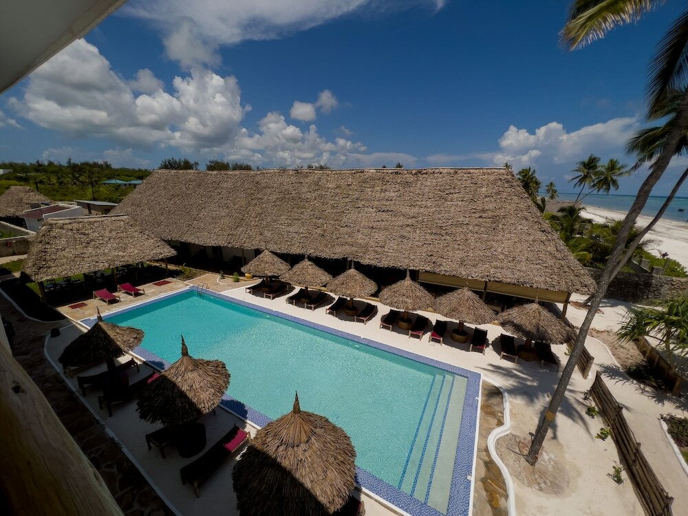 Фото Отель Ahg Sun Bay Mlilile Beach