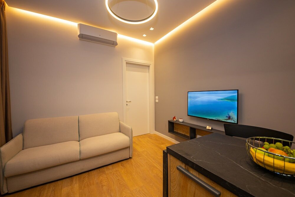 Фото Central Chic Apartments