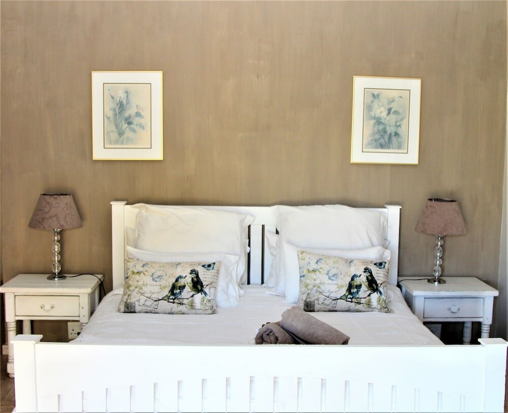 Фото Indigo Moon Guesthouse