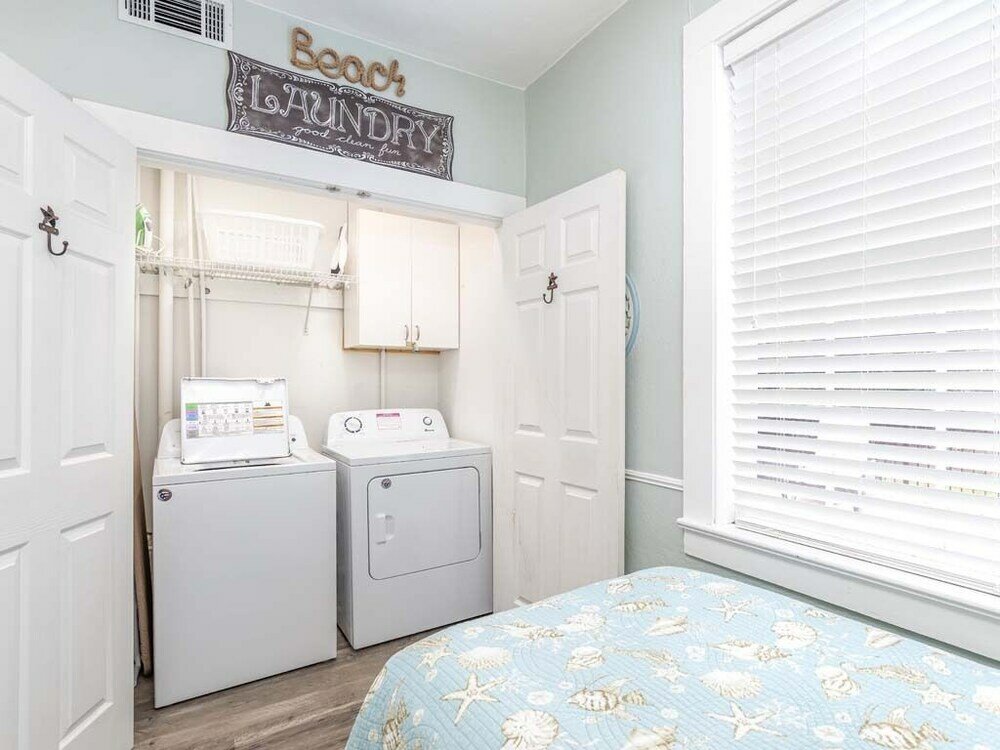 Фото Beach Bum Inn