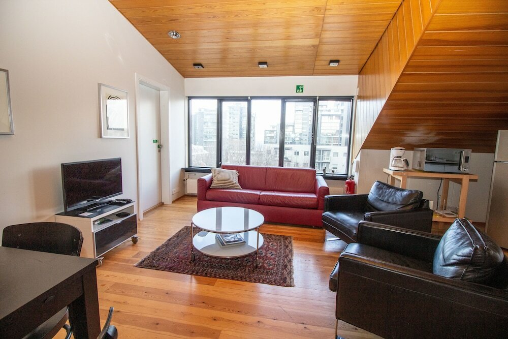 Фото Stylish Downtown Reykjavik Apartments