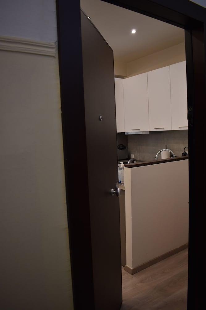 Фото A Skip Away from the Acropolis Museum