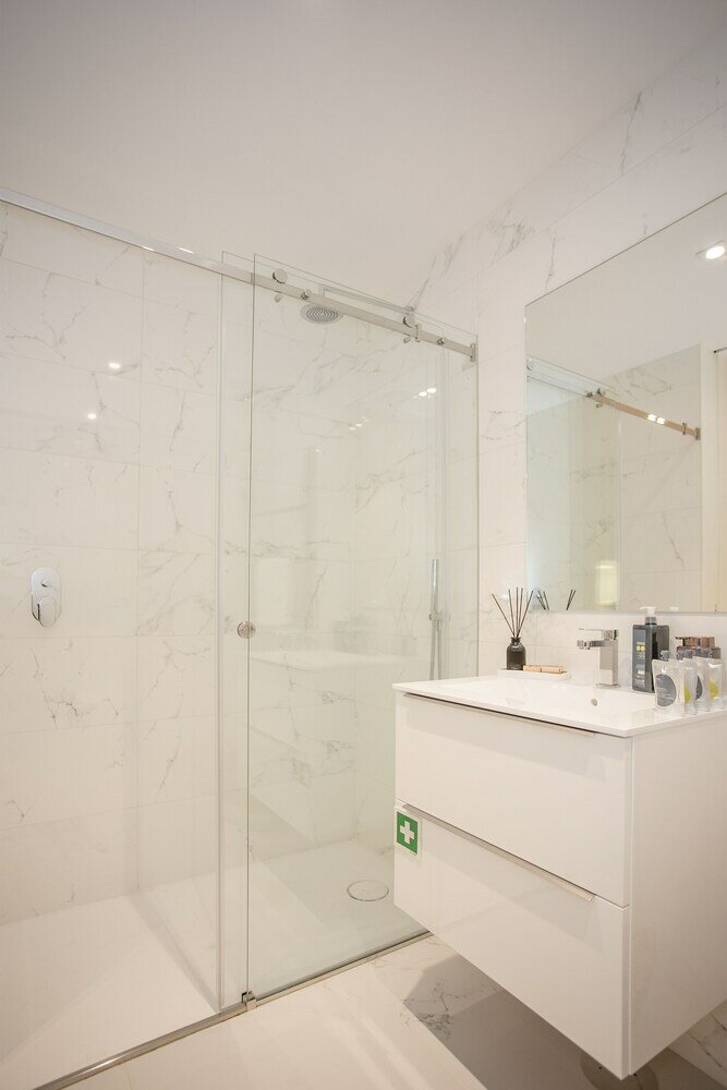 Фото Liiiving in Porto - Dragão Pool View