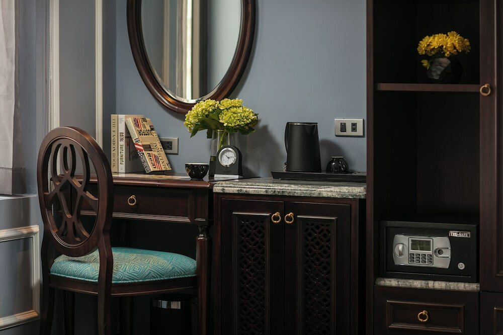 Фото Romantique Hotel De Hanoi