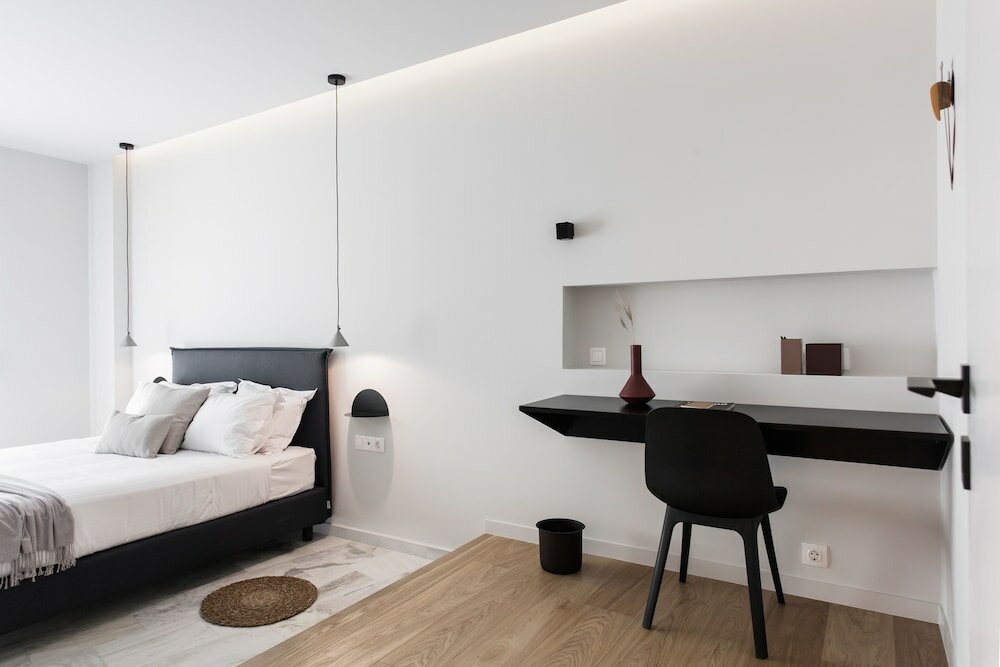 Фото Marvelous 2br Apartments with balcony