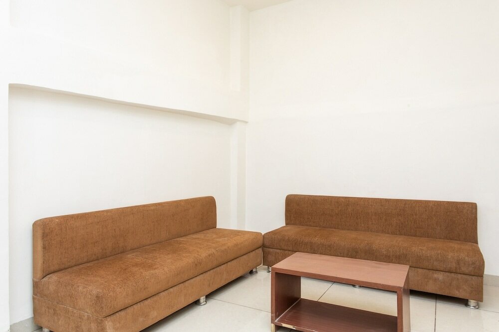 Фото Oyo Bho034 Hotel Ashirwad Regency