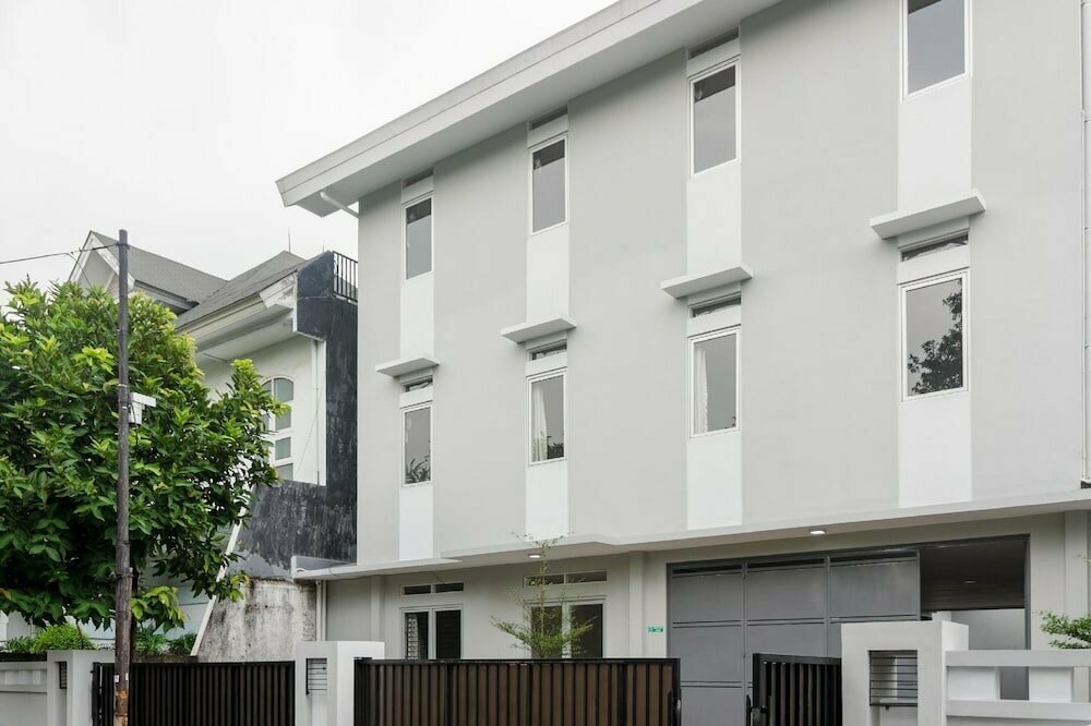 Hotel RedDoorz @ Cipete Raya, Jakarta, photo