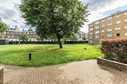 Magnificent and centrally located flat