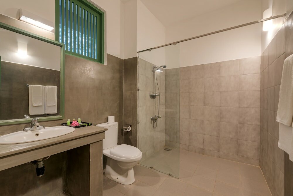 Фото Elephant Reach Yala