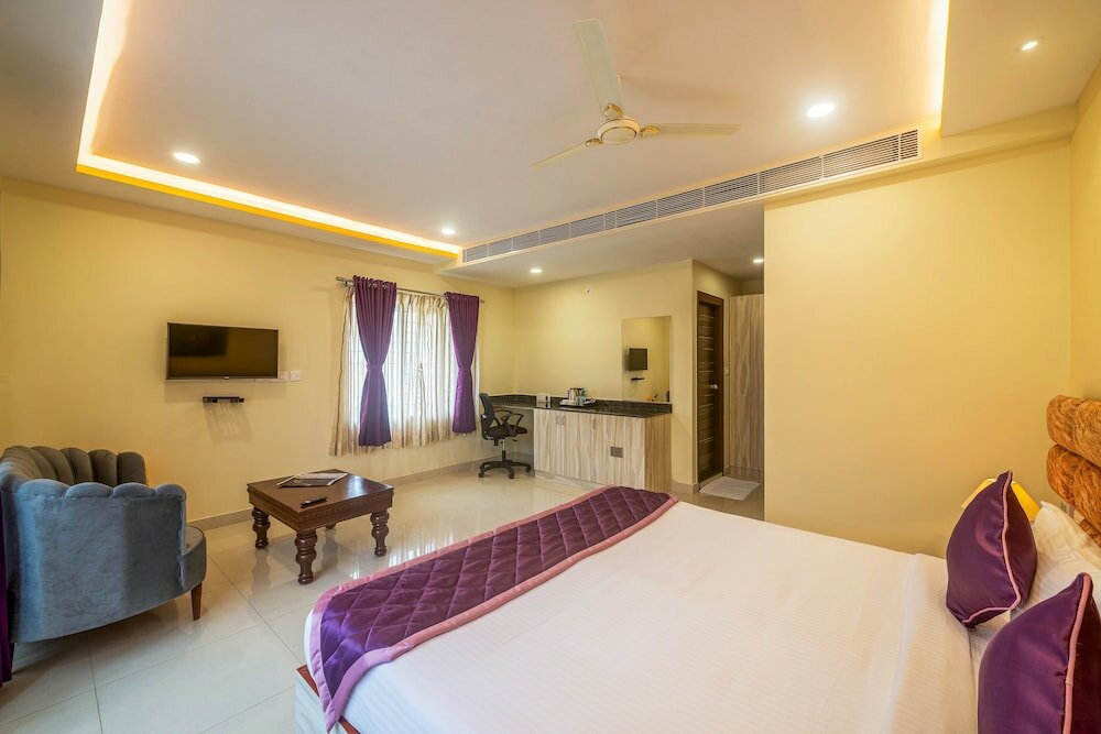 Фото Zenith Hotels Hebbal Bangalore