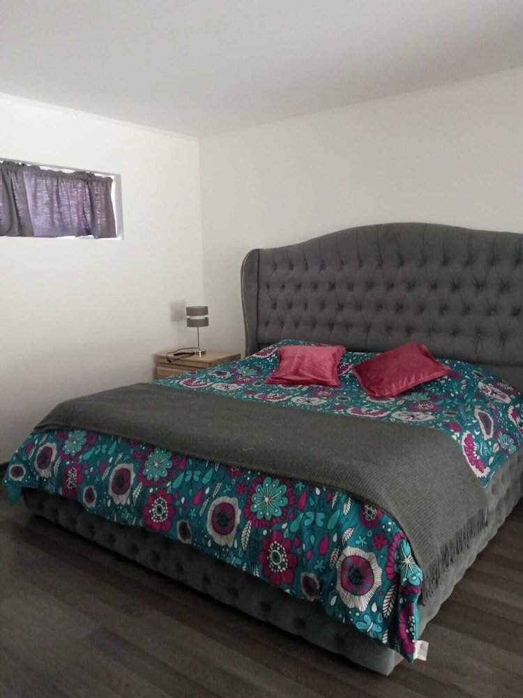 Фото Hermosa Gran Casa con Piscina EN Olmue