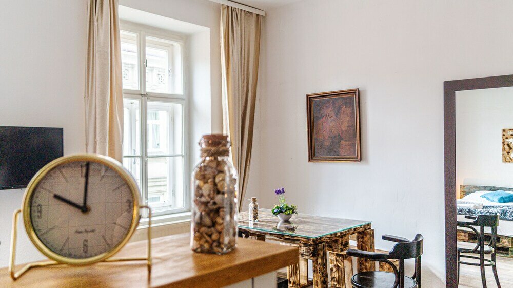 Фото Modern Apartment in The Heart of Vienna 7