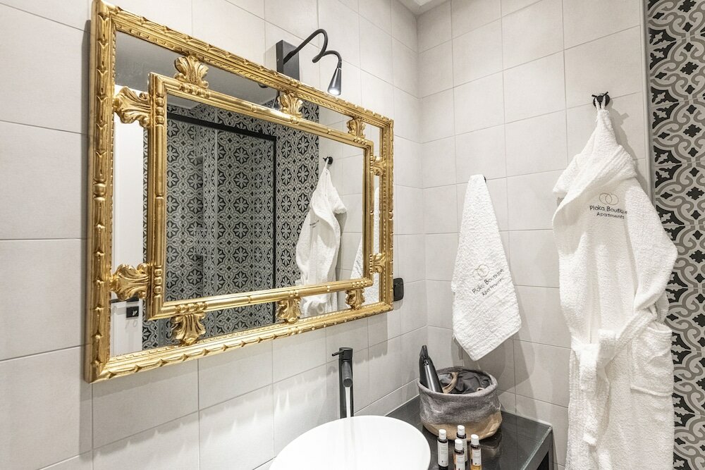 Фото Plaka Boutique Apartments