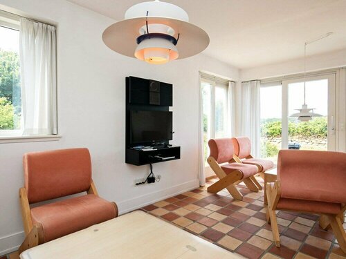 Гостиница 8 Person Holiday Home in Humble