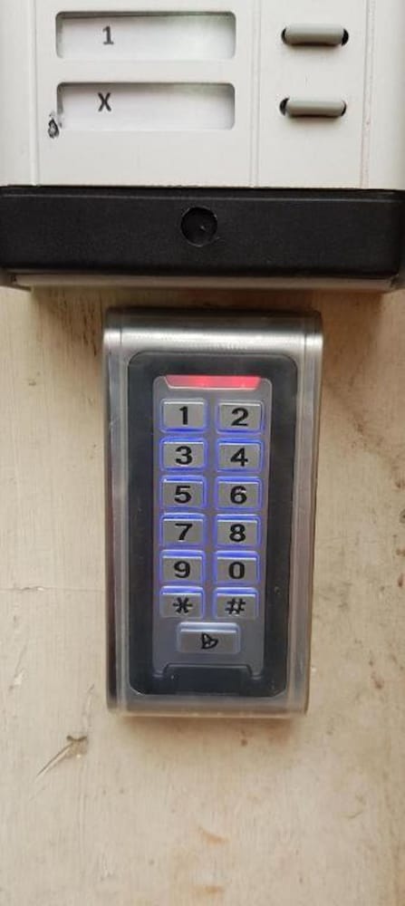 Фото Private rooms in the Top center