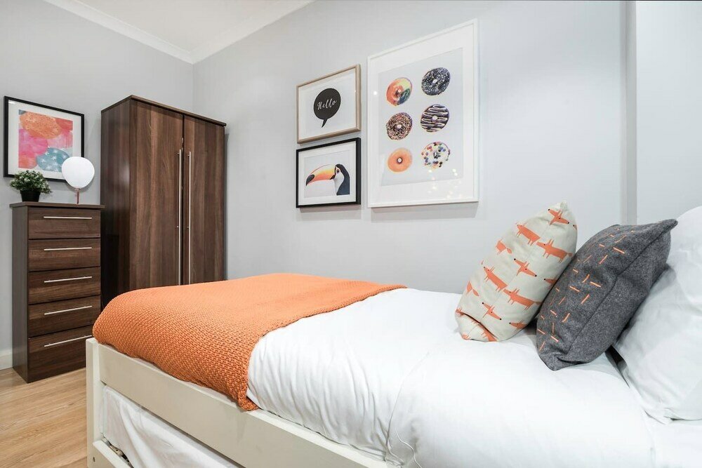 Фото Old Compton Street Apartments