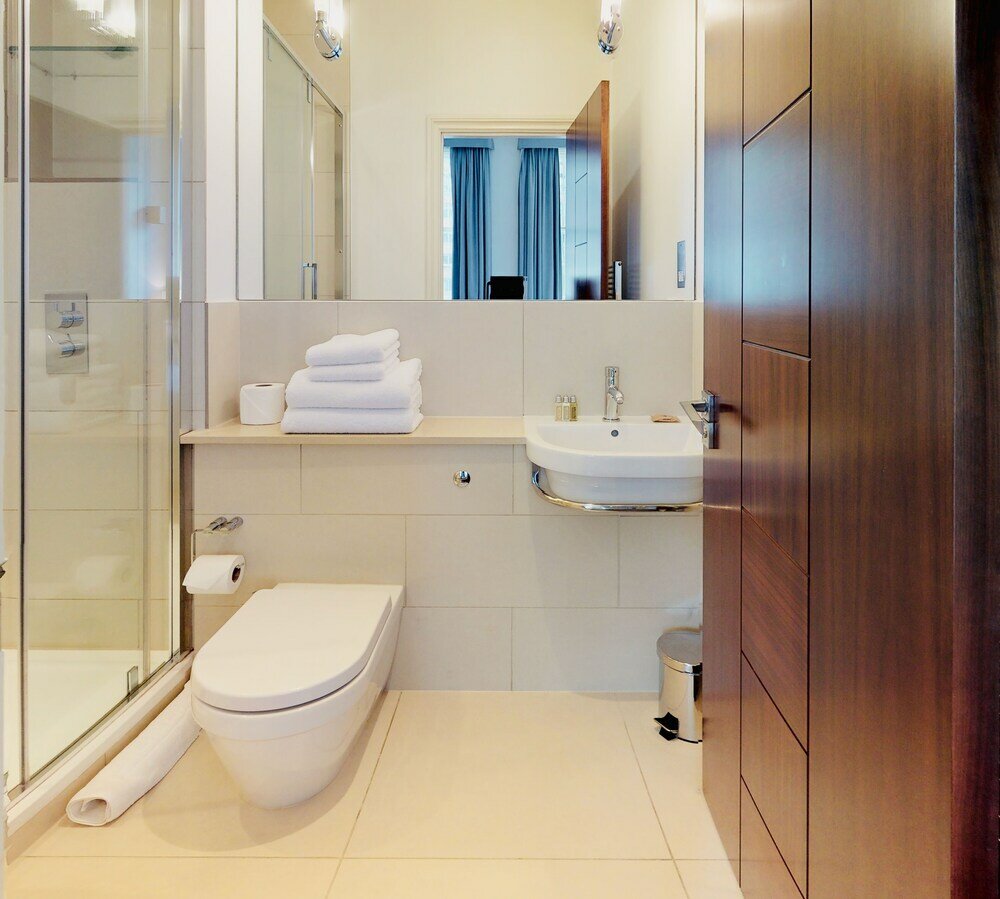 Фото Tavistock Place Apartments