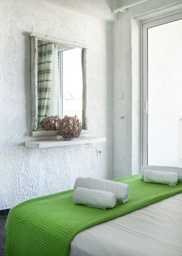 Фото Phoenix Beachside Condos