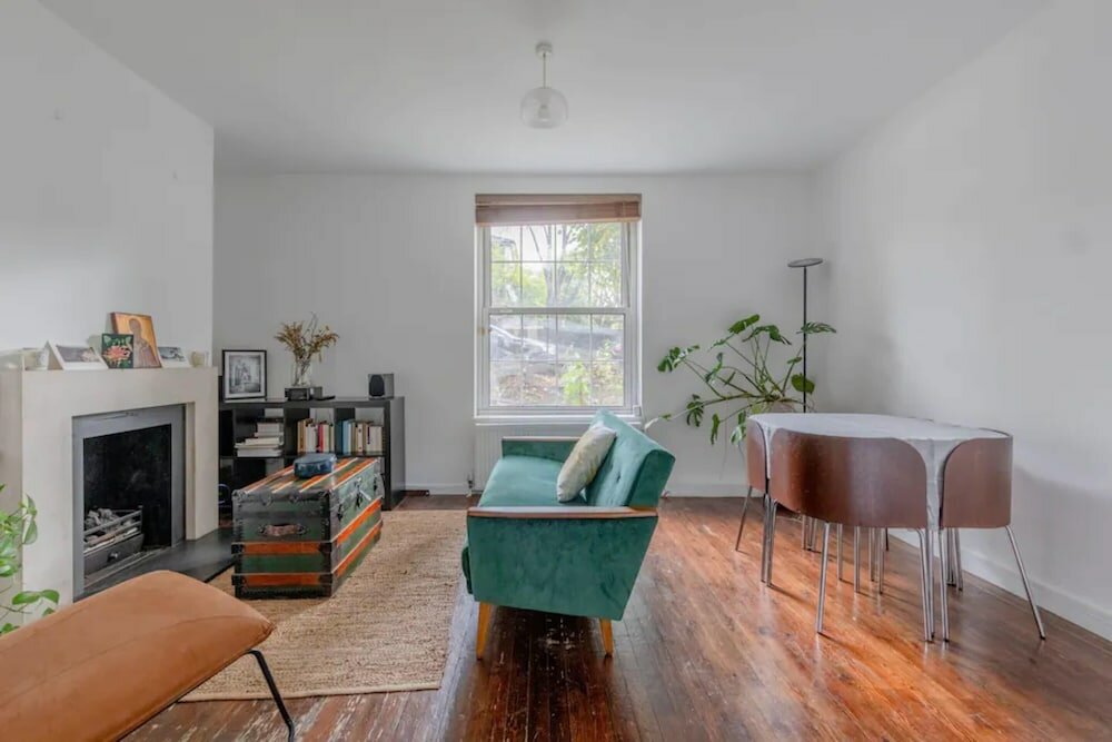 Фото Cosy 2 Bedroom Flat Near Abbey Road