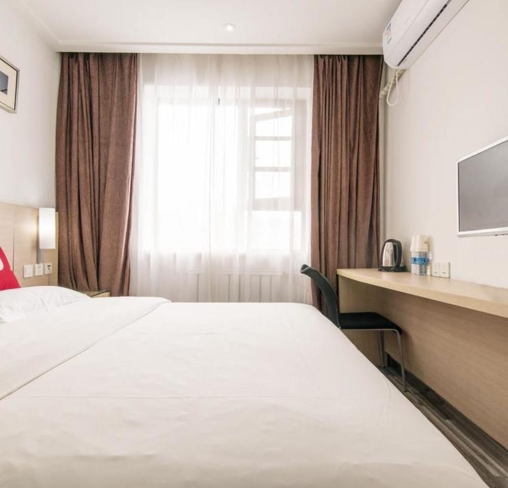 Фото Elan Boutique Hotel - Lanzhou Dongfanghong Square Subway Station