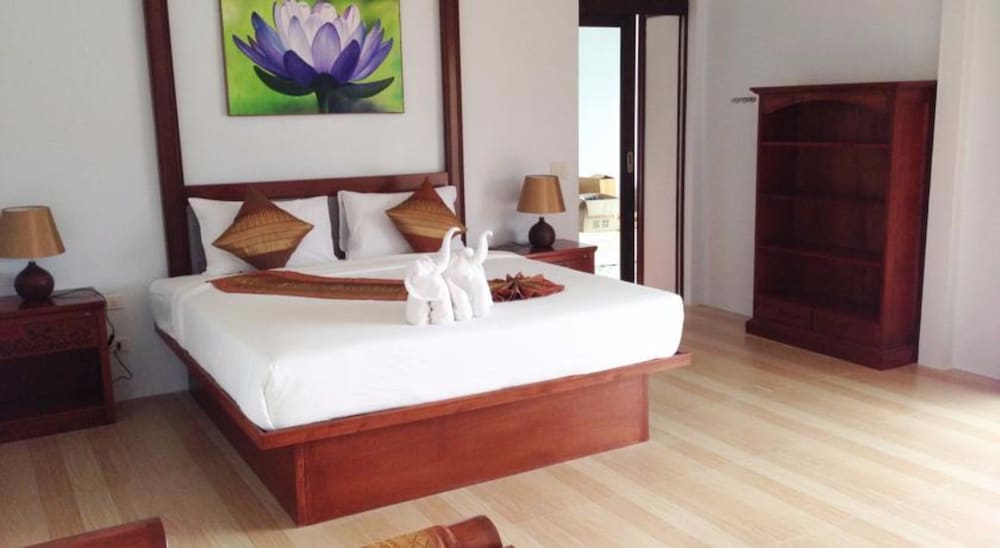 Фото The Hip Resort @ Khao Lak