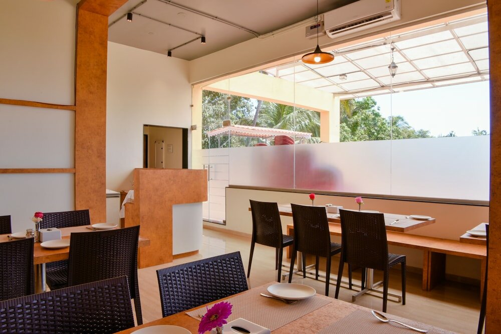 Фото Malvan's Aishwarya Hotel