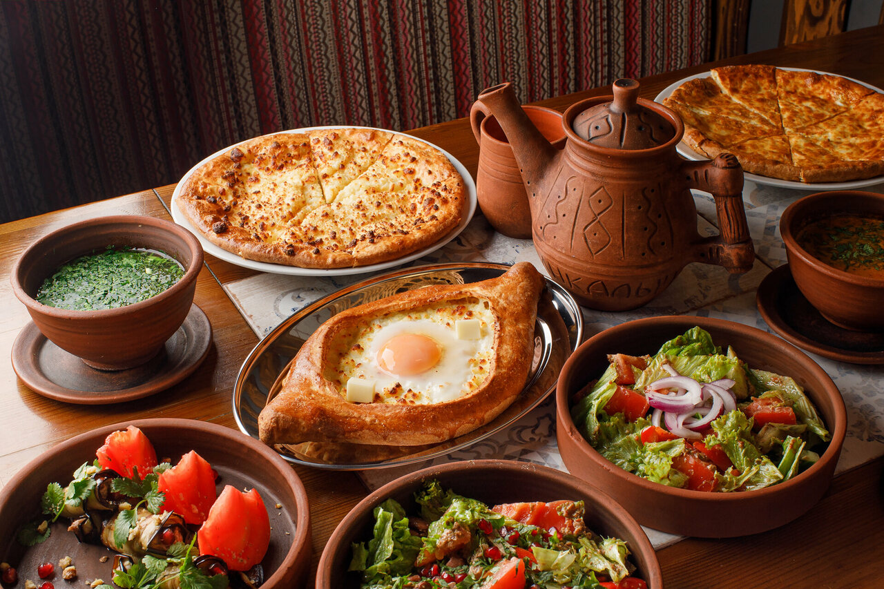 «6 популярных ресторанов с грузинскими блюдами Курска» фото материала