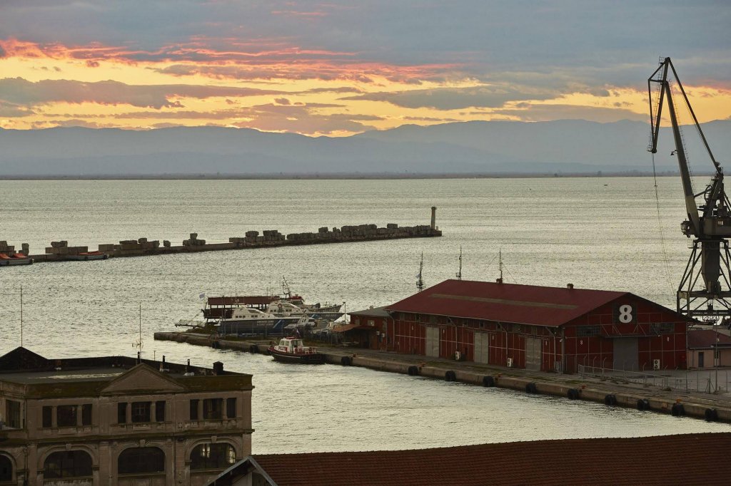 Фото Mediterranean Palace Hotel