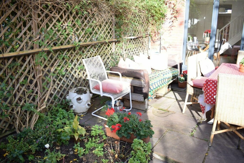 Фото Modern 3 Bedroom Apartment in Brixton