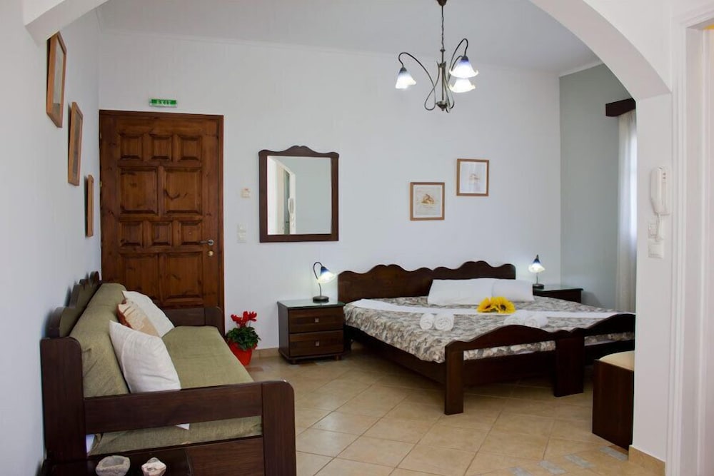 Фото Nikos Sea view apts Milos