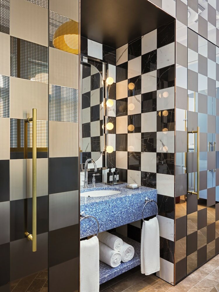 Фото W Hotel Budapest