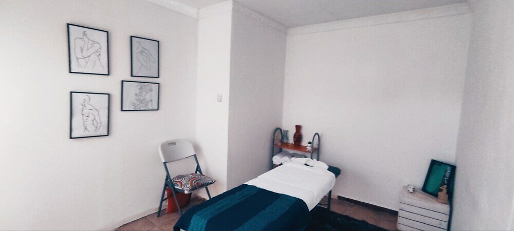 Фото Gamotho Bed & Breakfast