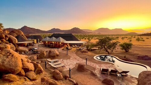 Гостиница Twyfelfontein Adventure Camp в Намибии
