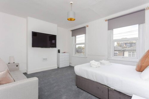 Quiet 2 Bedroom Flat in Peckham Rye
