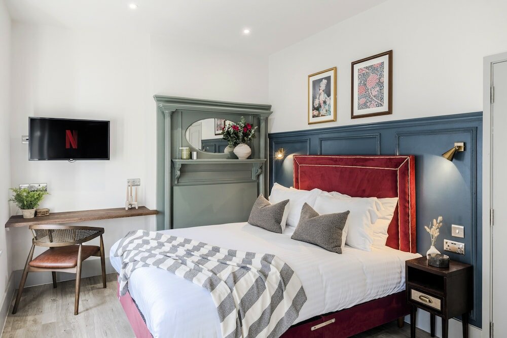 Фото Your Apartment Tooting