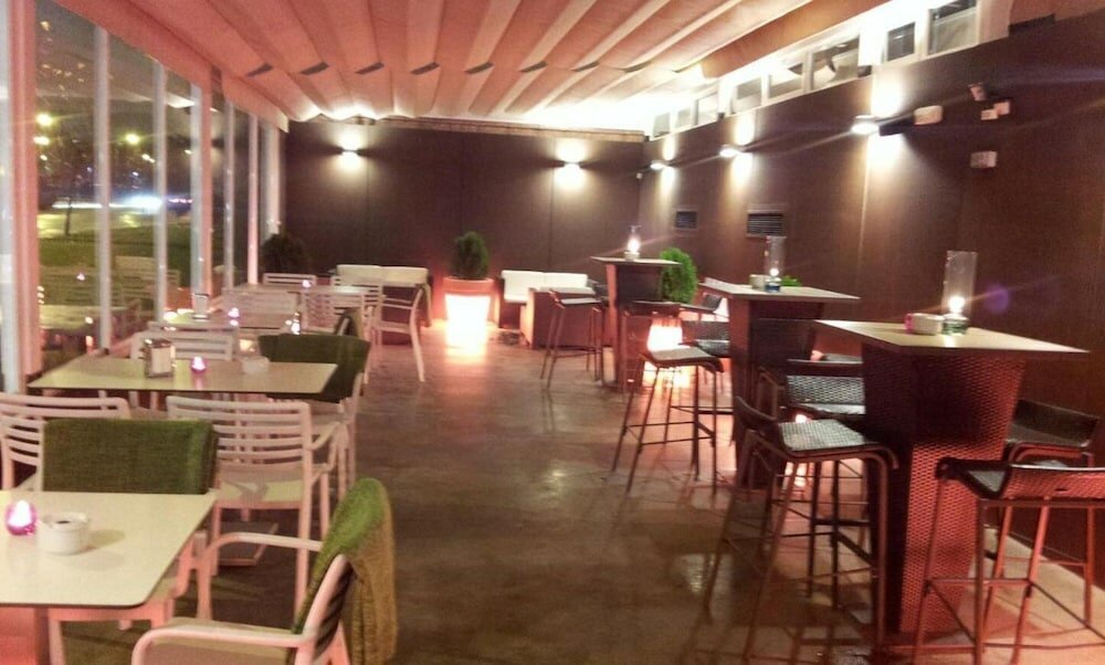 Фото Hotel Majadahonda