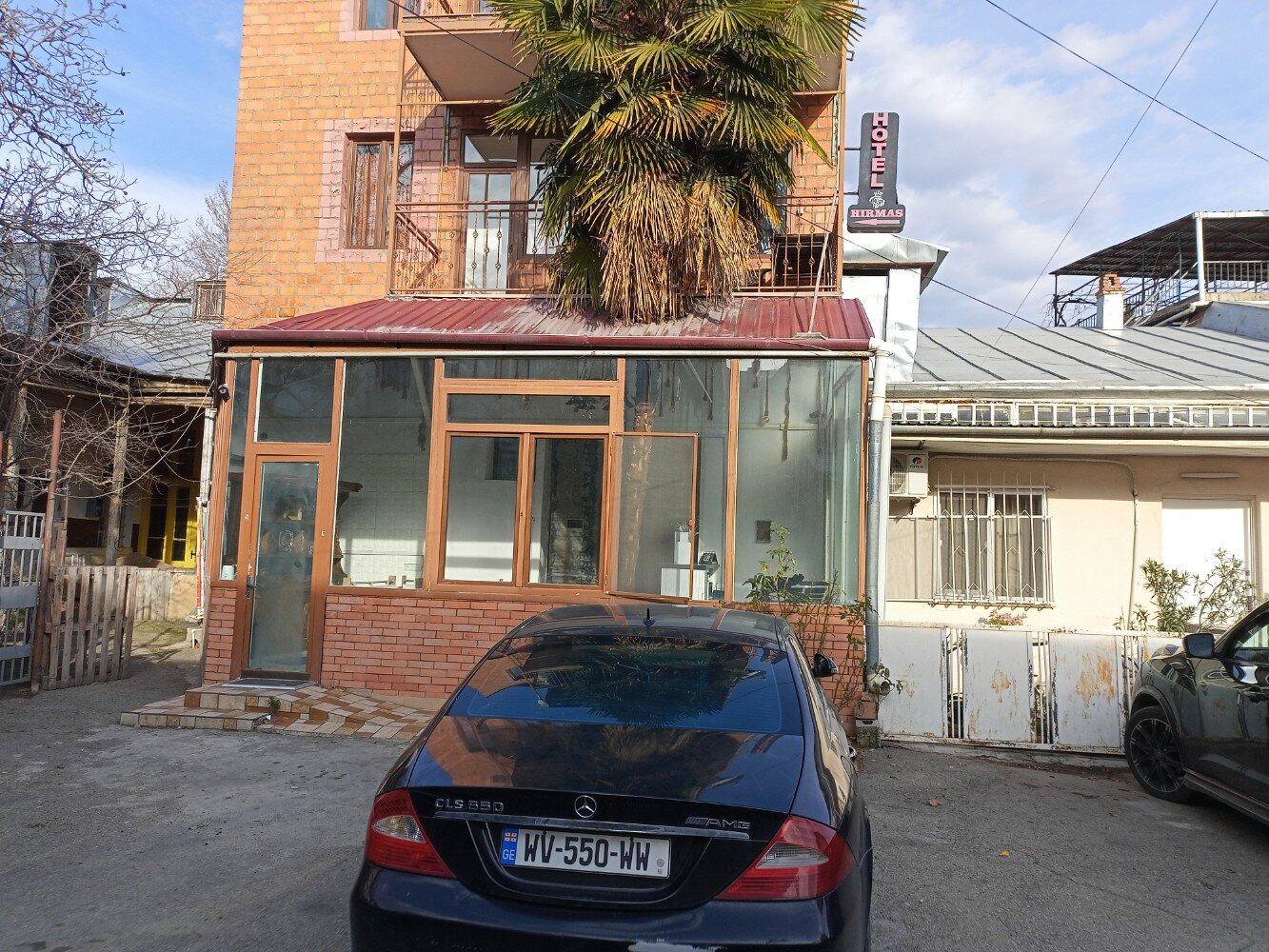 Фото отеля 2