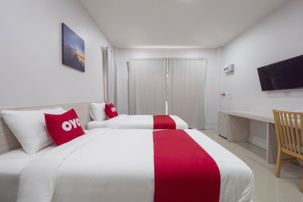 Фото Oyo 75378 Thawapee Resort