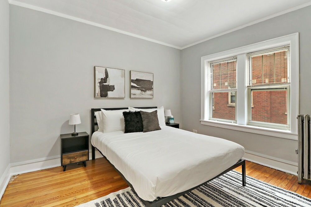 Фото 1br Portage Park Apt in Montrose