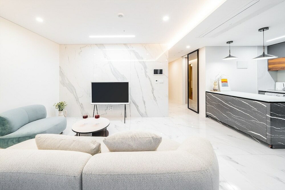 Фото Seocho Intoraon Hotel and Residence