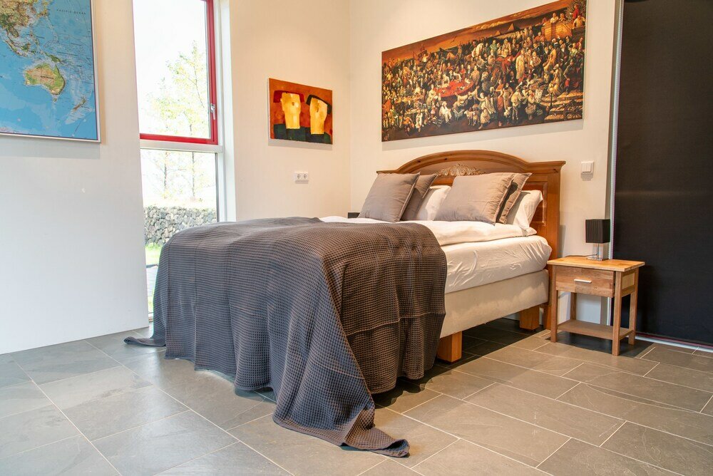 Фото Hrafntinna Villa