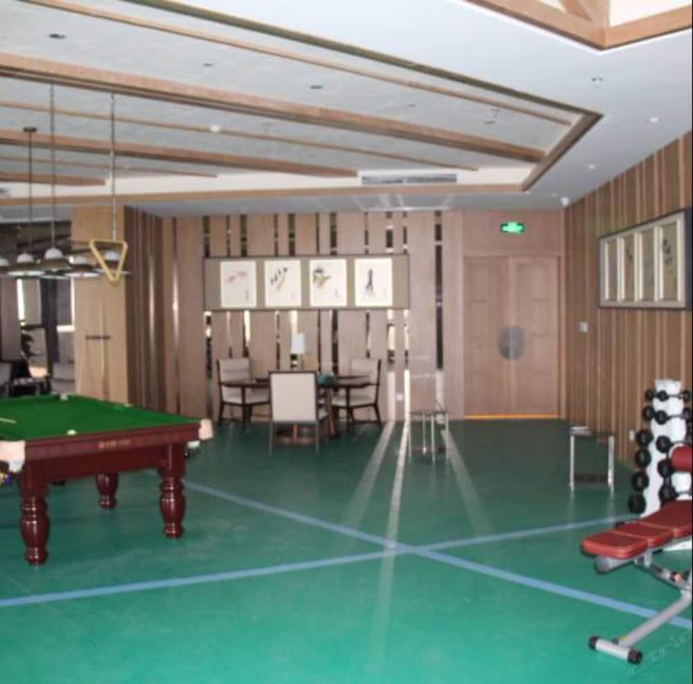 Фото Queshan Lake Arcadia Intl Resort