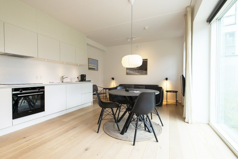 Фото By the Beach Gardens - Into This Place