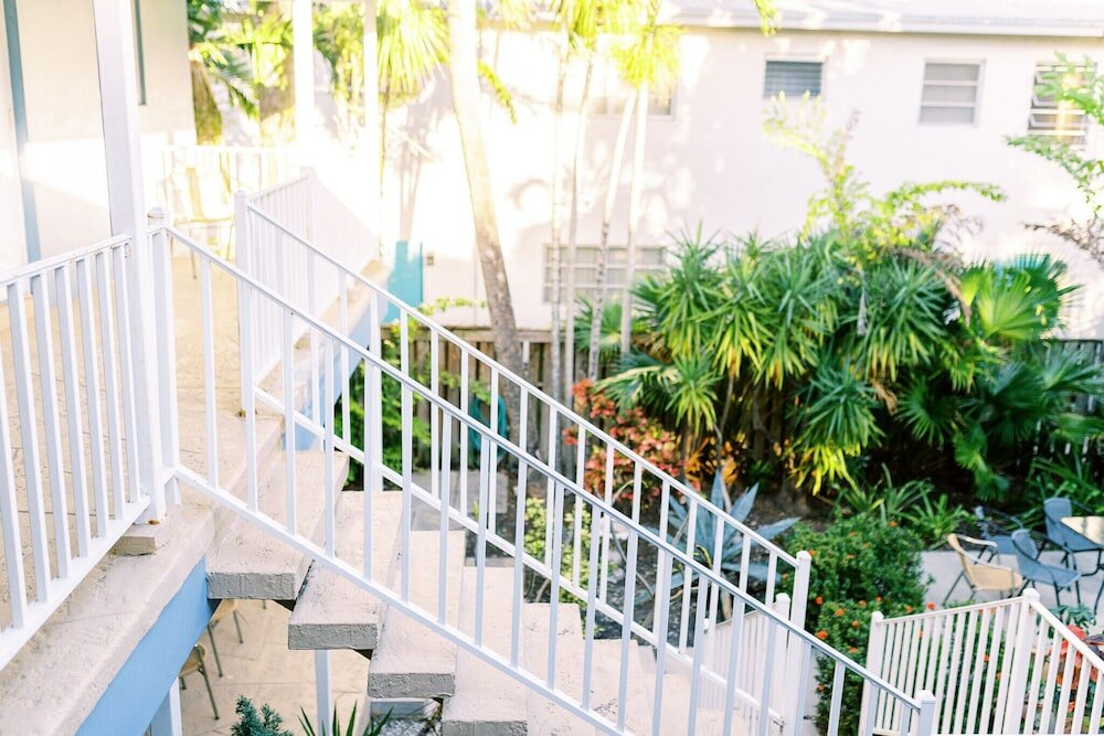 Фото Galleria Apartments by Lowkl