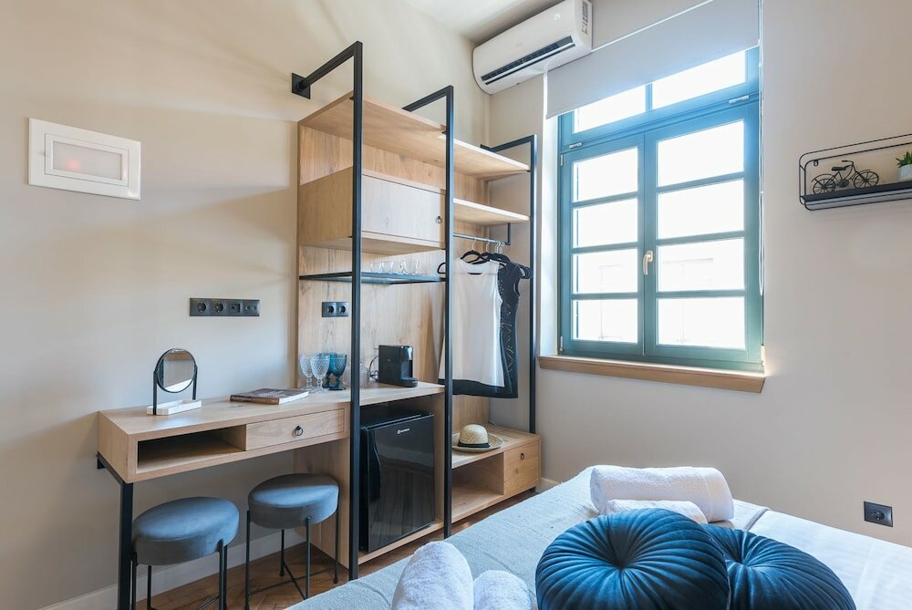 Фото Moon And Stars Athens