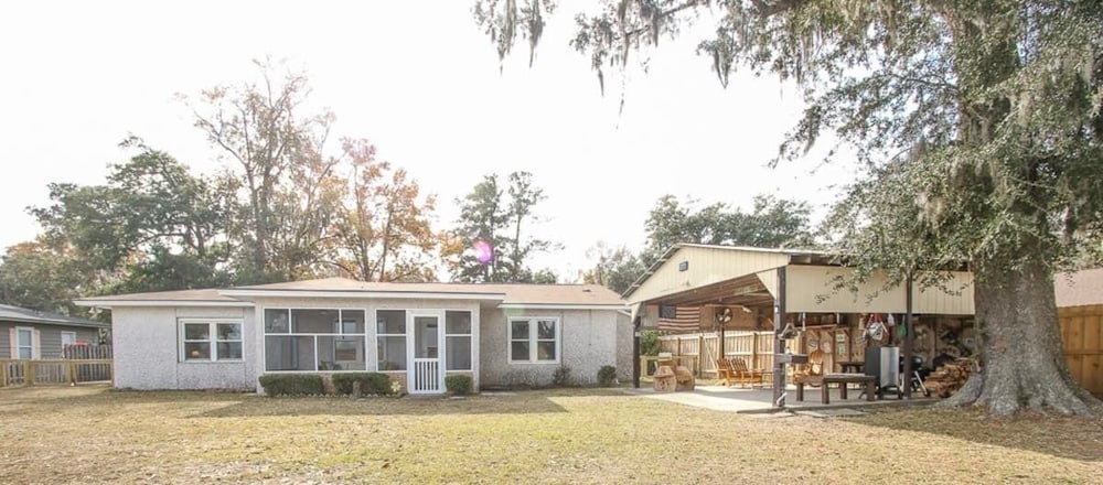 Фото Deep Water Dock and Home on the Ga Coast