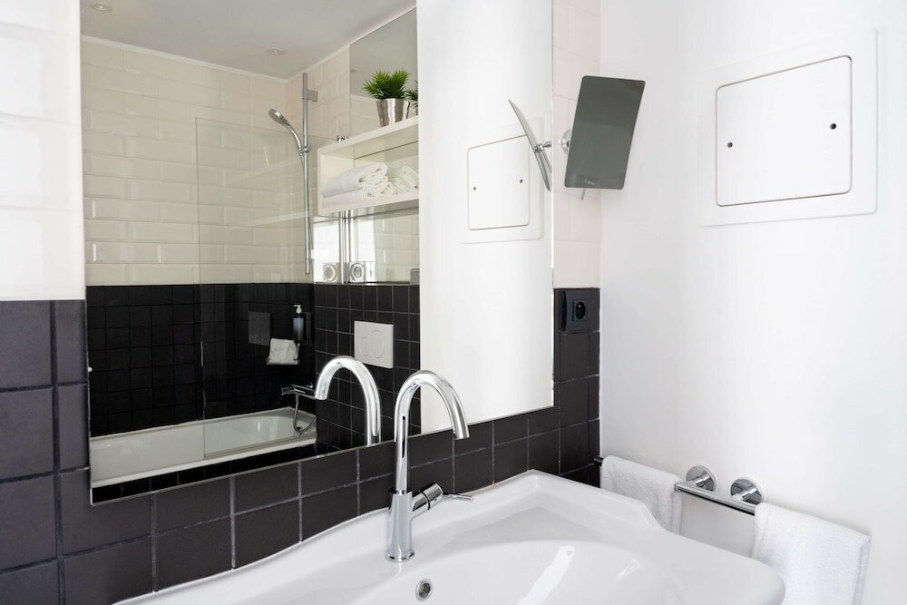 Фото Hôtel 34B  Astotel