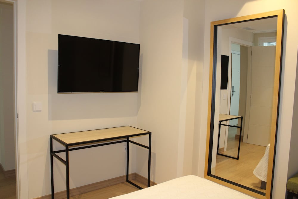 Фото Debambú Atarazanas